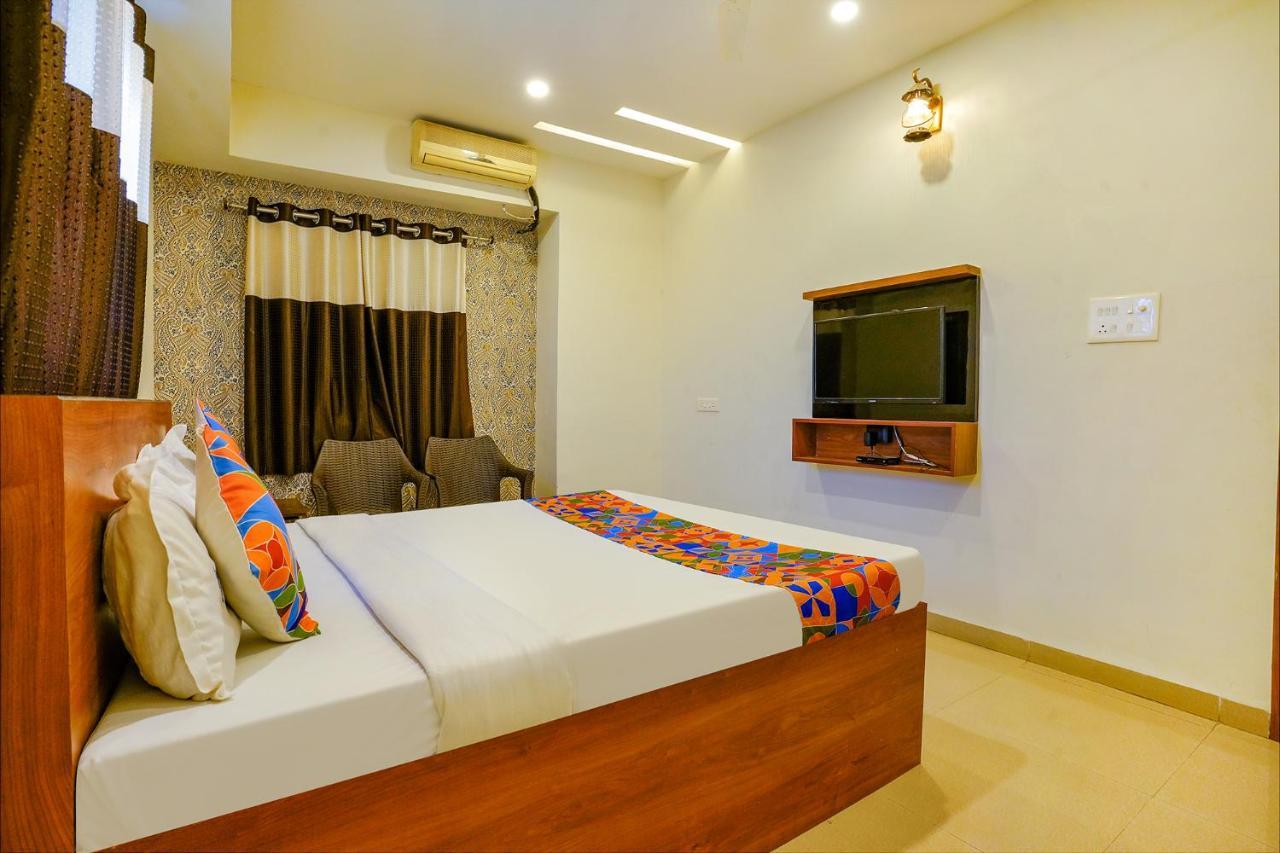 Fabhotel Dwarka 3*