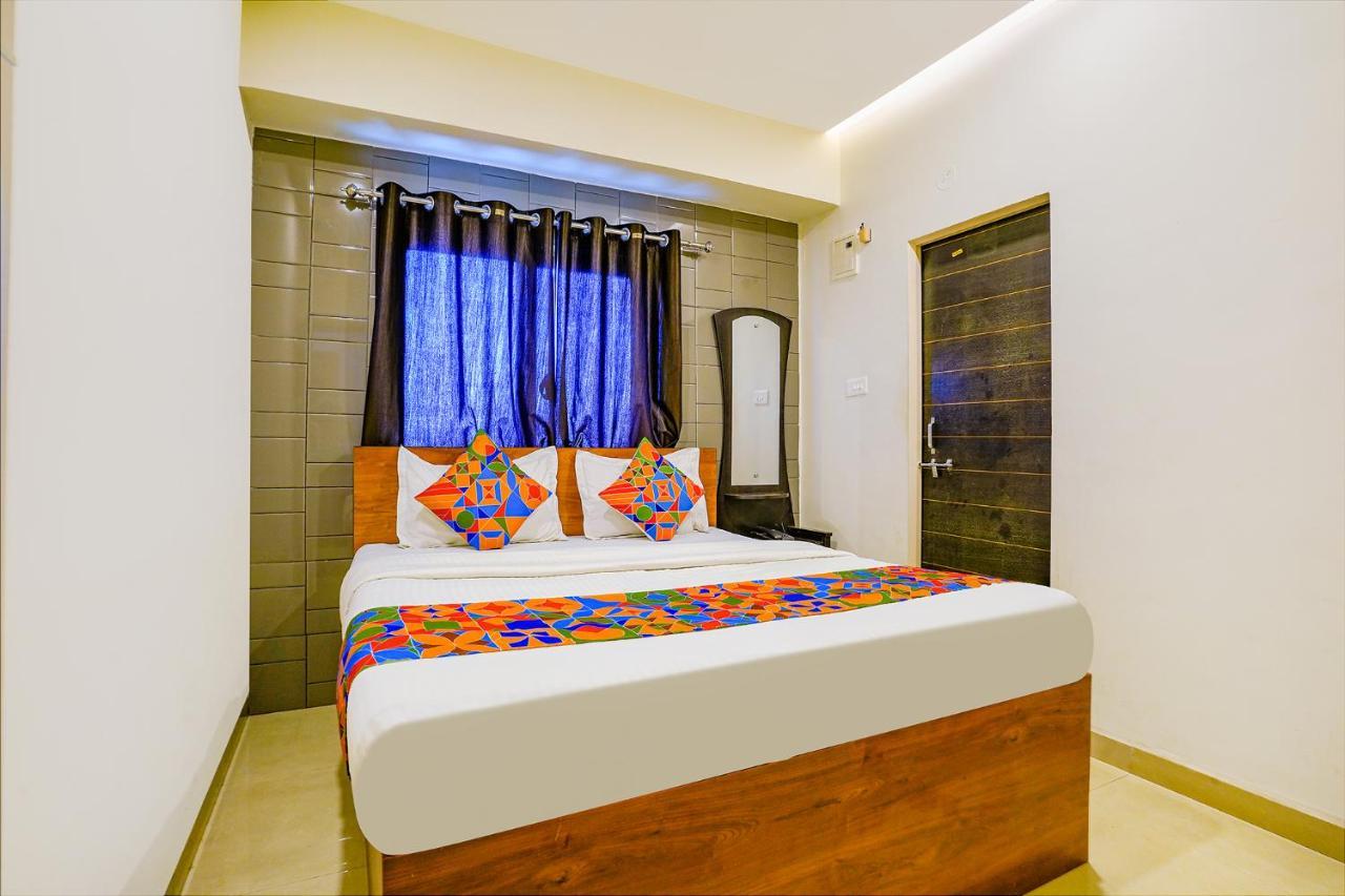 Fabhotel Dwarka Hotel