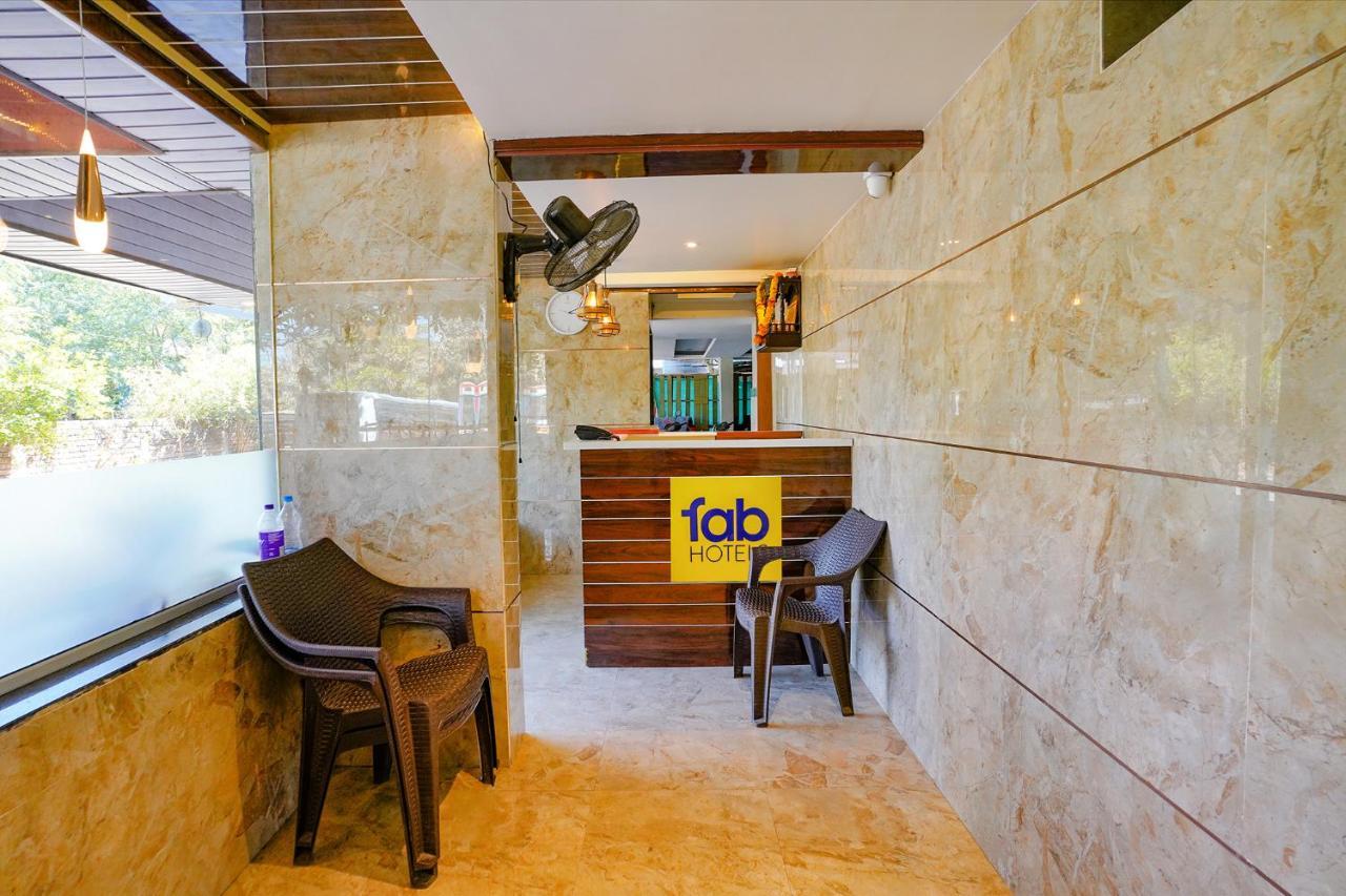 Fabhotel Dwarka